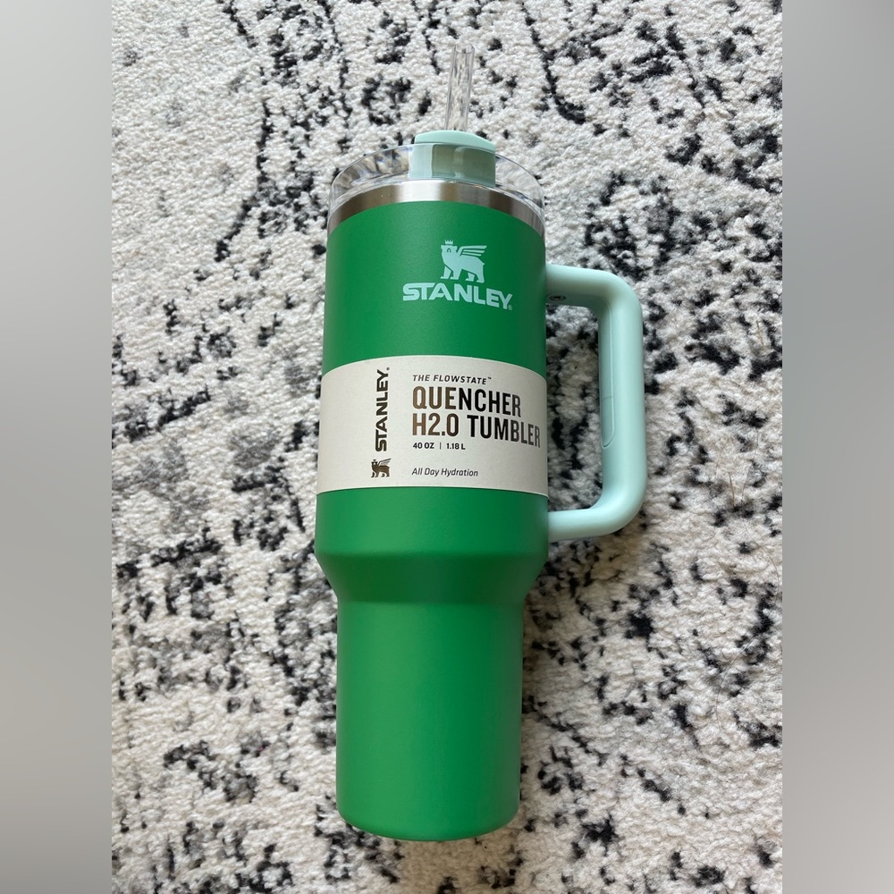 NWT Stanley Stainless Tumbler 40oz Meadow